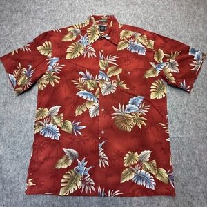 St. John's Bay Island Style Shirt Men's Medium Red Tropical Floral Short Sleeve